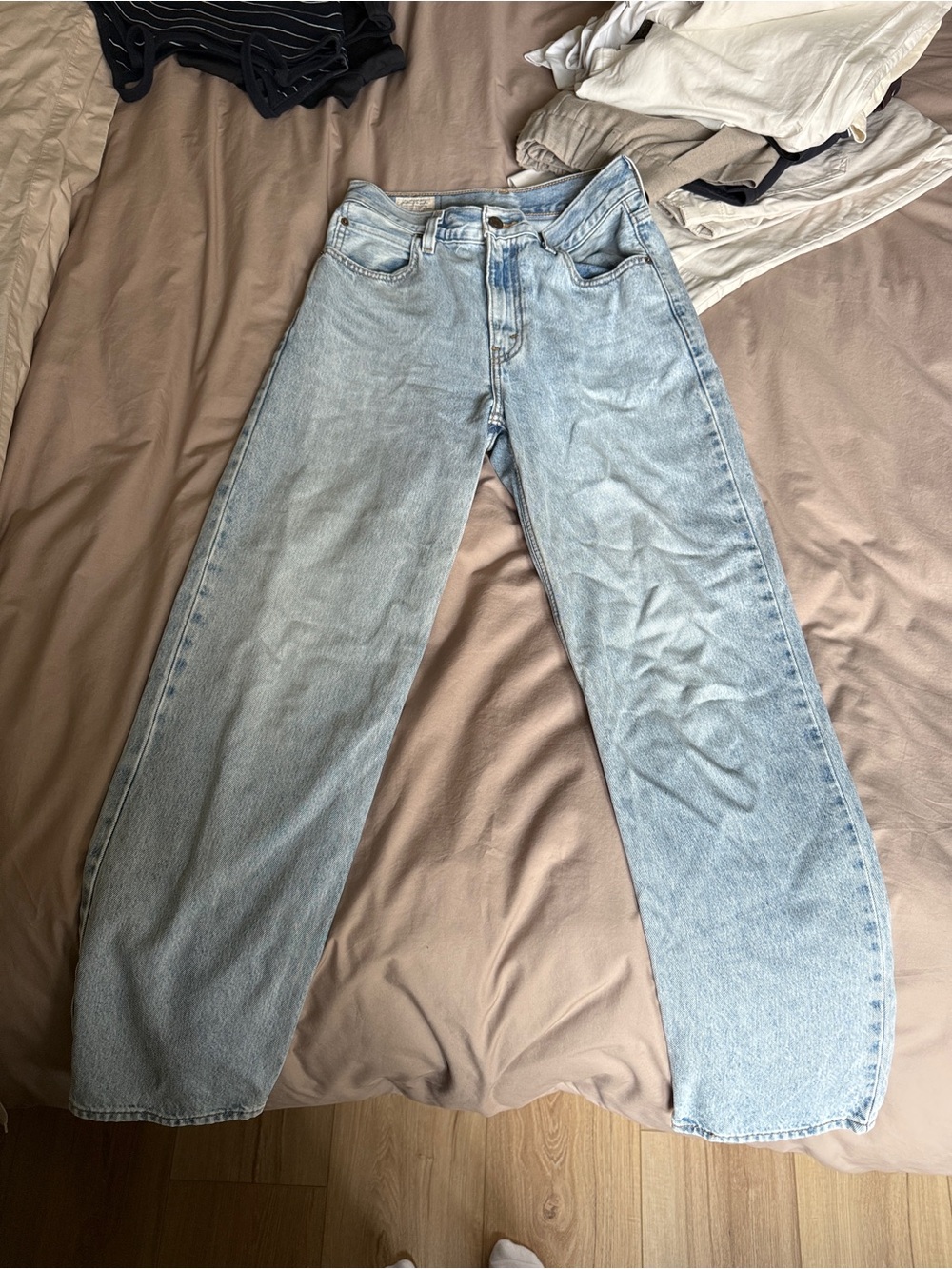 Levi Dad Jeans -Size 25